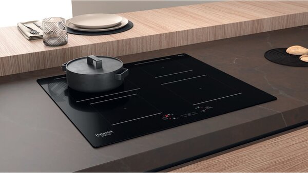 Hotpoint Ariston Piano Cottura Induzione 4 Fuochi 60 cm colore Nero - HQ 2260S NE