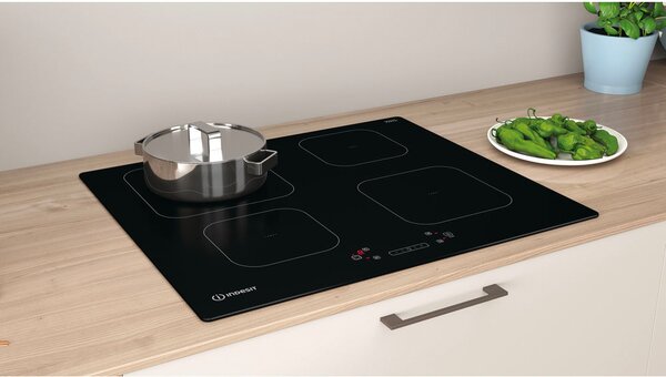 Indesit Piano Cottura Induzione 4 Fuochi 60 cm Vetroceramica colore Nero - IS 83Q60 NE