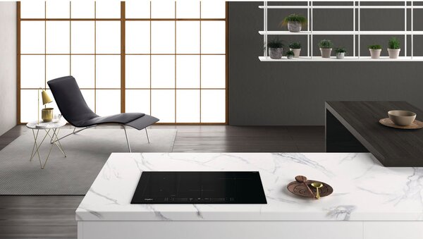 Whirlpool Piano Cottura Induzione 4 Fuochi da 80 cm in Vetroceramica colore Nero - WL S3377 BF