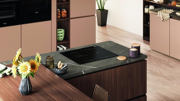 Hotpoint Ariston Piano Cottura Induzione 4 Fuochi Larghezza 59 cm in Vetroceramica colore Nero - HTX6014DNF