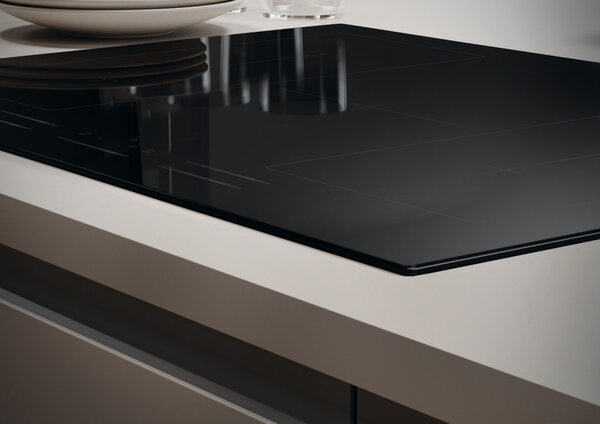 Candy Piano Cottura Induzione 5 Fuochi 77 cm da Incasso colore Nero - CIFS85MCTT/1