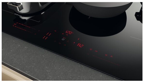 Whirlpool Piano Cottura Induzione 5 Fuochi Larghezza 80 cm in Vetroceramica colore Nero - WTX8017DCF2