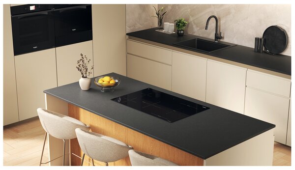 Whirlpool Piano Cottura Induzione 5 Fuochi Larghezza 80 cm in Vetroceramica colore Nero - WTX8017DCF2