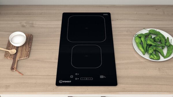 Indesit Piano Cottura Induzione da Incasso 2 Fuochi Larghezza 28 cm in Vetroceramica colore Nero - IS 19Q30 NE