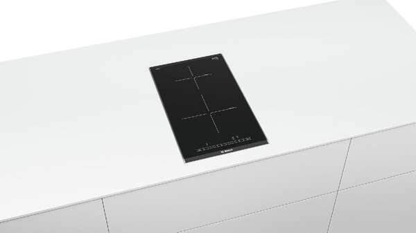 Bosch Piano cottura induzione elettrico 2 Fuochi da incasso Larghezza 30 cm in Vetroceramica colore Nero - PIB375FB1E Serie 6