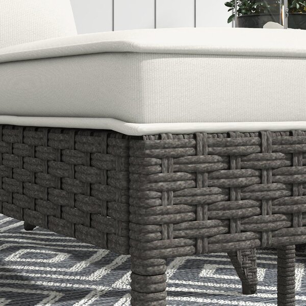 VivaGarden Poltrona da Esterno con Pouf in Rattan PE Dimensioni 64x82x89 cm colore Grigio/Crema