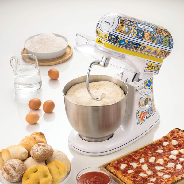 Ariete Positano Impastatrice Planetaria a 7 velocit Potenza 2400 Watt Tazza in Acciaio Inox da 5,5 litri - 1588/0P