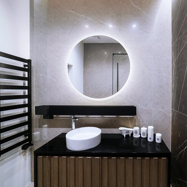 Specchio decorativo rotondo con retroilluminazione a LED