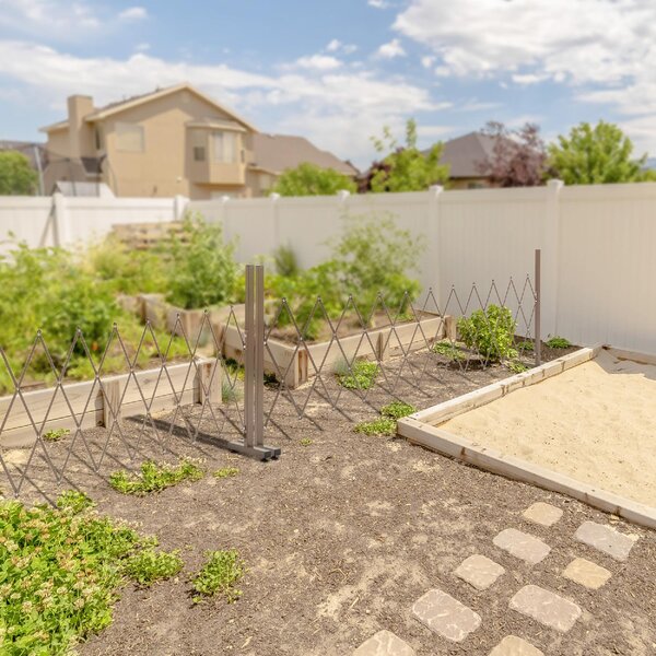 VivaGarden Recinzione per Giardino a Larghezza Regolabile in Metallo e Alluminio 300x31x103.5 cm colore Marrone Scuro