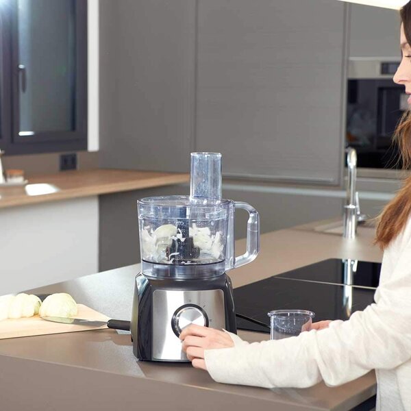 Black & Decker Robot da Cucina Capacit 2.1 Litri Funzione Impastatrice Potenza 1200 watt colore Inox - BXFPA1200E