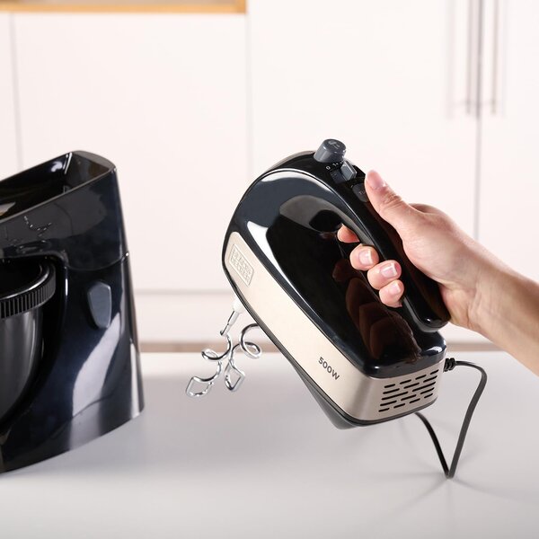 Black & Decker Sbattitore con Ciotola Potenza 500W 5 Velocit Capacit 2,5 Litri colore Nero - BXMXA500E
