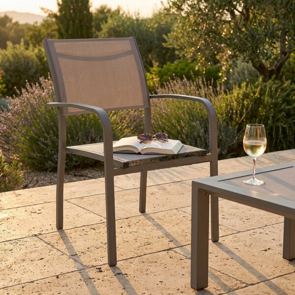 VivaGarden Sedia per Esterni Impilabile in Alluminio Dimensioni 56x65x87 cm colore Taupe - Savana