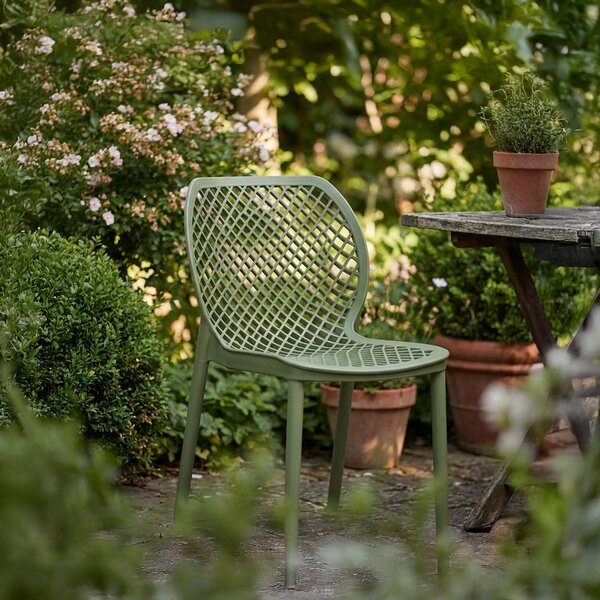 BICA Sedia per Esterni Impilabile in Polipropilene Dimensioni 47x60x82 cm colore Verde Pino - Aria