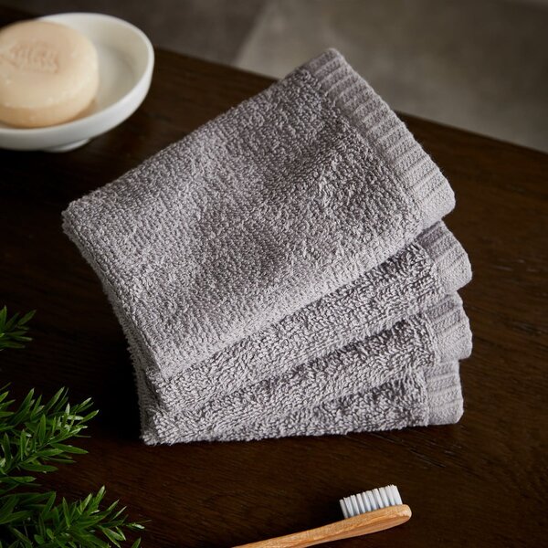 Set di asciugamani con asciugatura rapida grigi in cotone 4 pz 30x30 cm Quick Dry – Catherine Lansfield