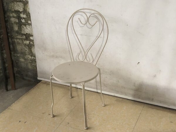 Giardino del Re Sedia per Esterni Set 4 Sedie da Giardino in Acciaio Dimensioni 48x89 cm colore Crema - Sorrento