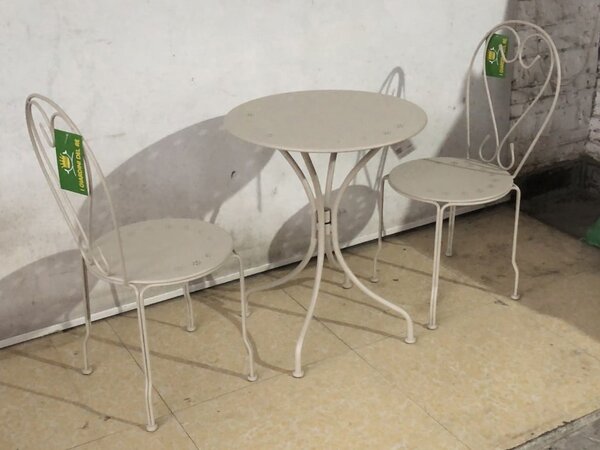 Giardino del Re Sedia per Esterni Set 4 Sedie da Giardino in Acciaio Dimensioni 48x89 cm colore Crema - Sorrento