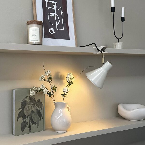 Dyberg Larsen Lampada con morsetto Sleep, Bianco / Opale, Soggiorno / Sala da pranzo, Metallo, Design, Lampada con morsetto