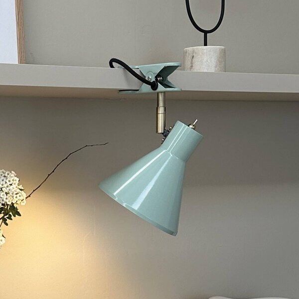 Dyberg Larsen Lampada con morsetto Sleep, Verde, Soggiorno / Sala da pranzo, Metallo, Design, Lampada con morsetto