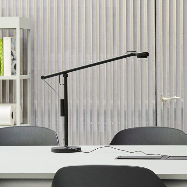 HAY Lampada da scrivania Fifty-Fifty, dimmerabile, Nero, Studio / Ufficio, Alluminio, Design, Lampada da tavolo LED