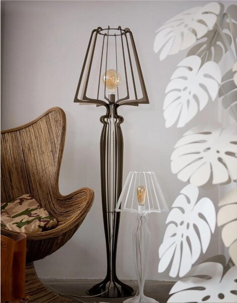 Lampada da terra raffinata Minerva in metallo, diaensioni .48x h 166 cm, forma di reticolato, simile a una classica piantana con paralume colore Oro Trasparente