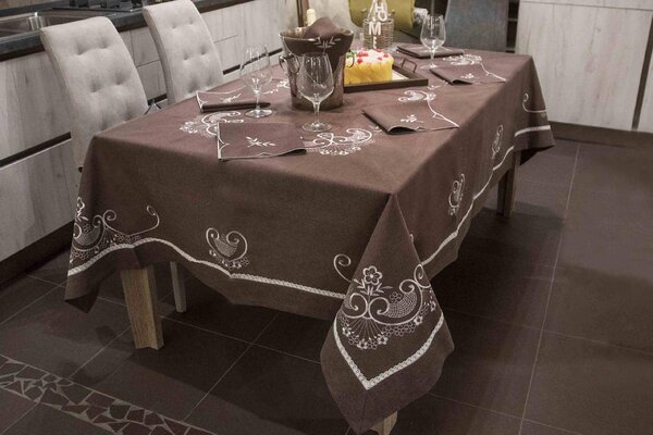 Blanco Raya Tovaglia Rettangolare 12 Posti con merletto artigianale e fantasia floreale colore Marrone - RXH0061