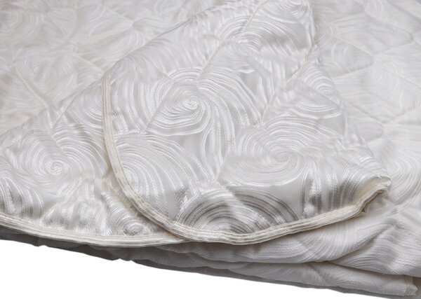 Blanco Raya Trapunta Matrimoniale mezza stagione lavorazione jacquard tono su tono colore Bianco