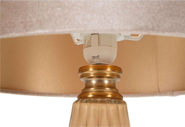La Lampada da Tavolo PERLY incarna eleganza e raffinatezza Dimensioni �36,5x h 68,5 cm Lampada E-27 Attacco base dal dettagli dorati