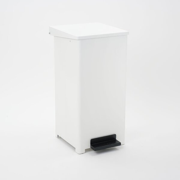 Pattumiera bianca con pedale HACCP in Metallo bianco durevole e facile da pulire 85 Lt dimensioni 390x775x466 mm Sistema Soft Close per un'apertura e chiusura silenziosa e igienica