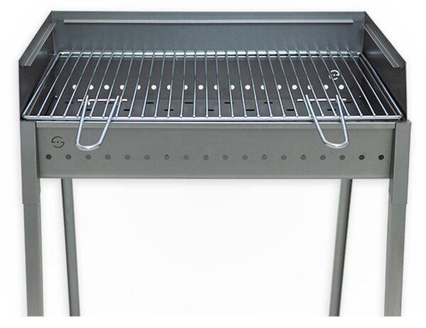Barbecue A Carbonella nome dall�omonimo vulcano VESUVIO Dimensione 60,5x38x h 79,5 cm-Peso 3,25 Trasportabile in ferro alluminato