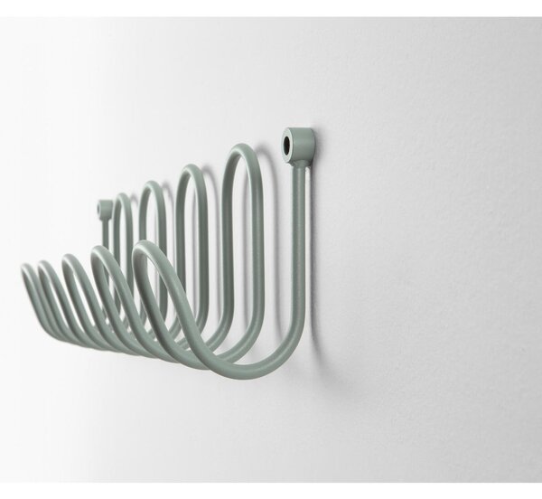 Appendiabiti da parete giovane semplice MOLLY Dimensioni 60 cm 5 GAnci Si compone di un unico elemento in tondino metallico Verde Eucalipto
