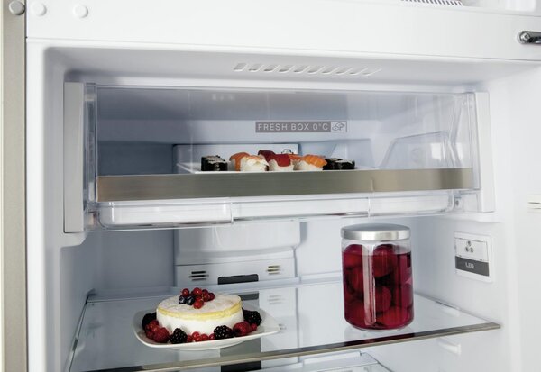 Whirlpool WT70E 952 X Frigorifero Doppia Porta Capacit 457 Litri Classe energetica E Raffreddamento No Frost colore Inox