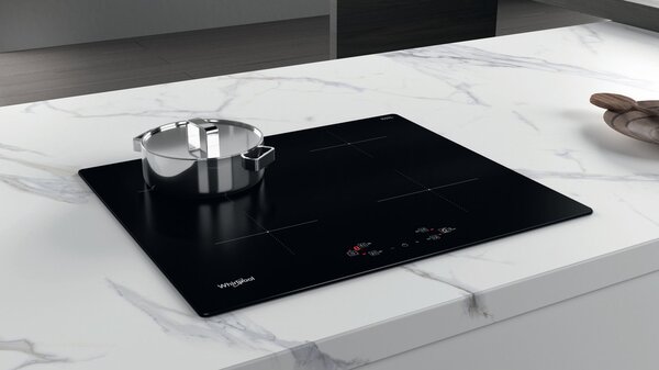 Whirlpool WS Q2160 NE Piano Cottura Induzione 4 Fuochi Larghezza 60 cm in Vetroceramica Nero