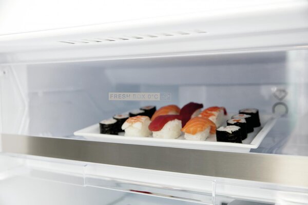 Whirlpool WT70E 952 X Frigorifero Doppia Porta Capacit 457 Litri Classe energetica E Raffreddamento No Frost colore Inox