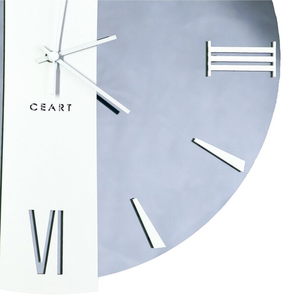 Orologio da Muro Struttura in specchio nero fume' con bordo rifinito a filo lucido Dimensioni 45 cm lancette Colore Bianco , Numeri Arabi realizzato in nero Fum�