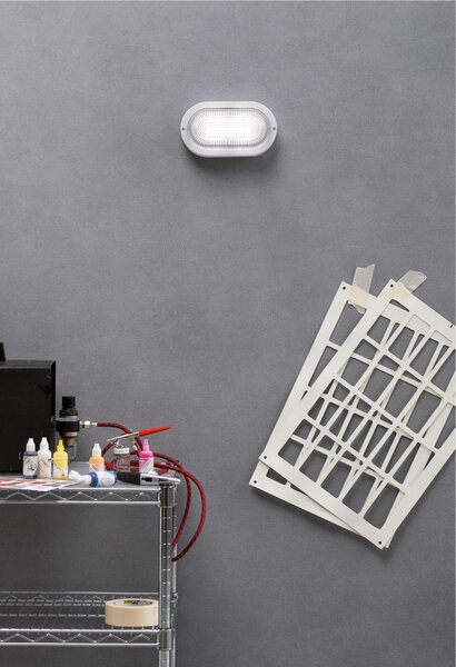 Plafoniera in termoplastico Piccola INDUSTRIALE OVALE Senza Gabbia in alluminio Dimensioni 2,13x8,8xh 10,7 cm - E 27 IP 54 Diffusore in vetro stampato trasparente Bianco