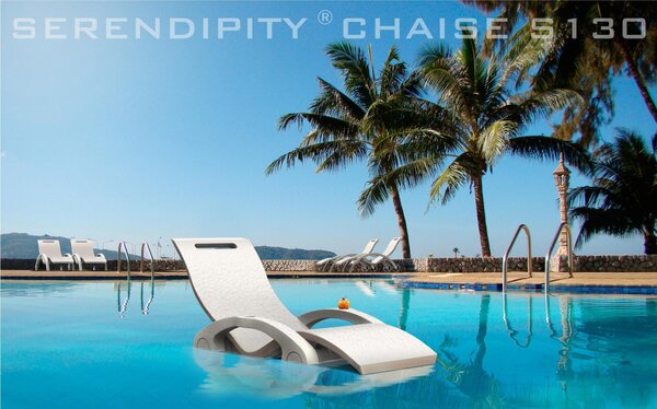 Lettino chaise longue Galleggiante, per Piscine, SPA, Arkema Design Serendipity Dimensioni 180x60xh 70 cm -24 kg rosso