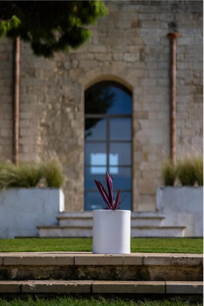 Vaso Porta vaso, in polietilene BAROCCO Dimensione 35x h40 cm Modello Ionico spessore 2 mm colore bianco