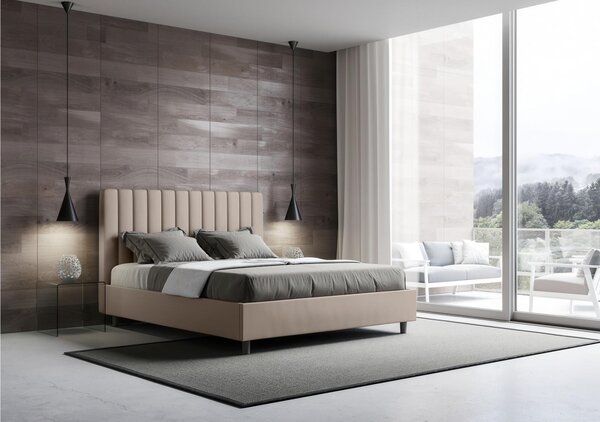 Letto matrimoniale In Similpelle AGUEDA con giroletto imbottito Dimensioni 160x190 cm effetto trapuntato tortora