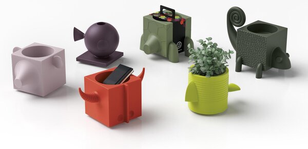 Contenitore Multifunzione FERA JAGO DEP ,il pappagallo di Design Dimensioni 26,5x43,6x h43,3 cm vaso, a portaoggetti o a elemento decorativo colore Corallo