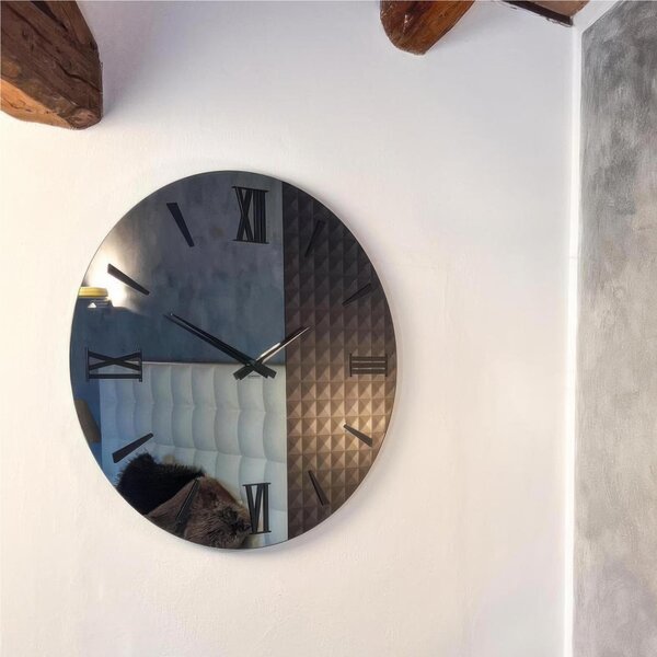 Orologio Da Muro Struttura, � uno specchio NERO FUME' ECLISSE XL Diametro 80 cm lancette in metallo numeri colore NERO a rilievo , l'orologio specchio