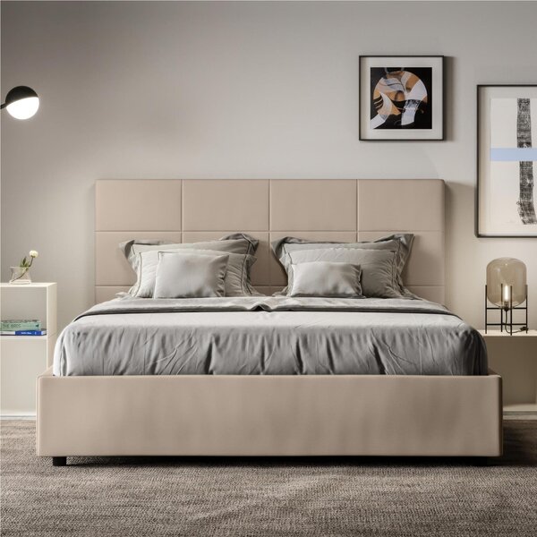 Letto Matrimoniale alla Francese giroletto imbottito Modello MIKA Dimensioni 140x190 cm Testata con trame geometriche rettangolari Bassa Colore Tortora