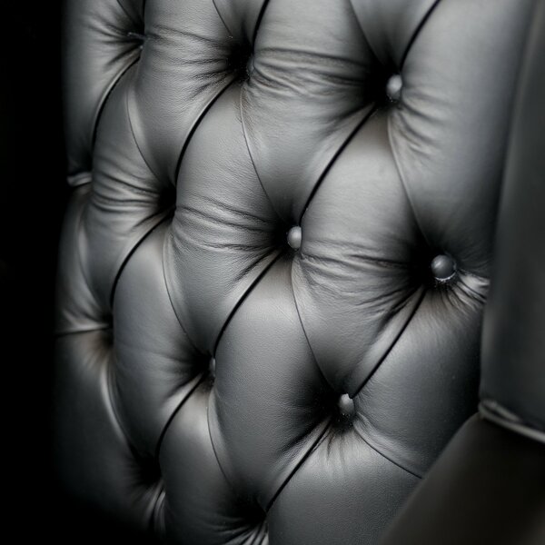 Poltrona Presidenziale Oxford Chesterfield Deluxe Pelle Primo Fiore Premium - Base in Legno