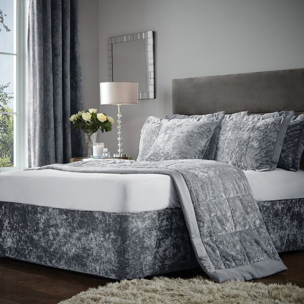 Coprirete in velluto grigio elasticizzato 152x198 cm Crushed Velvet - Catherine Lansfield