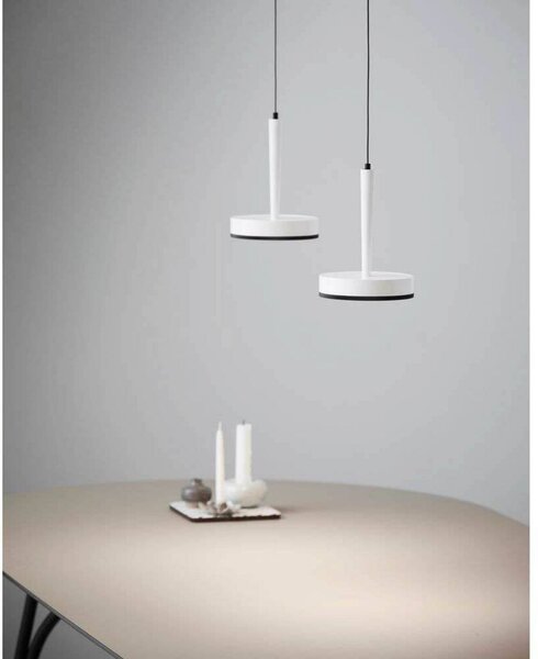 LOOM DESIGN Lampada LED a sospensione Nyx P1, bianca, alluminio dimmerabile, Bianco / Opale, Soggiorno / Sala da pranzo, Alluminio, Moderno