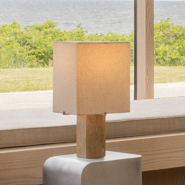 Audo Copenhagen Lampada da tavolo di design Nonna, Crema / Ambra, Soggiorno / Sala da pranzo, Tessuto / Stoffa / Seta, Design, Lampada da tavolo