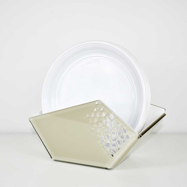 I Dettagli Portapiatti in plexiglass dal design moderno per piatti di plastica Alhena Plexiglass Tortora