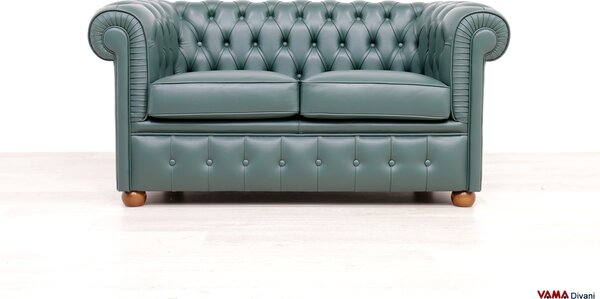 Divano Chesterfield 2 Posti Piccolo in Pelle Verde Pino