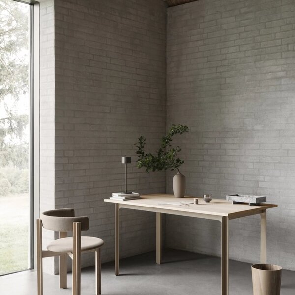 Cestino per la spazzatura di colore naturale in legno di quercia da ufficio 9 l WILO – Blomus