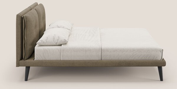 Ibuki letto con cuscini trapuntati regolabili e piedi in mogano in tes