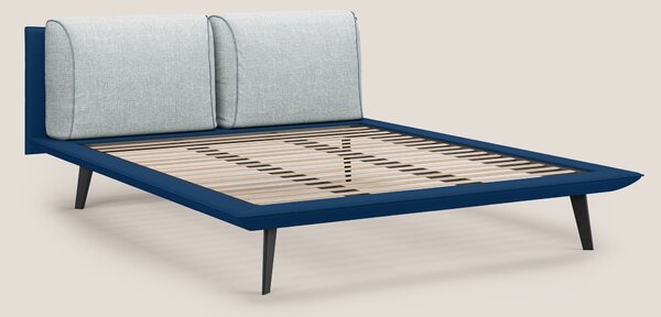 Petra letto di design bicolore con cuscini in piuma, piedini in mogano